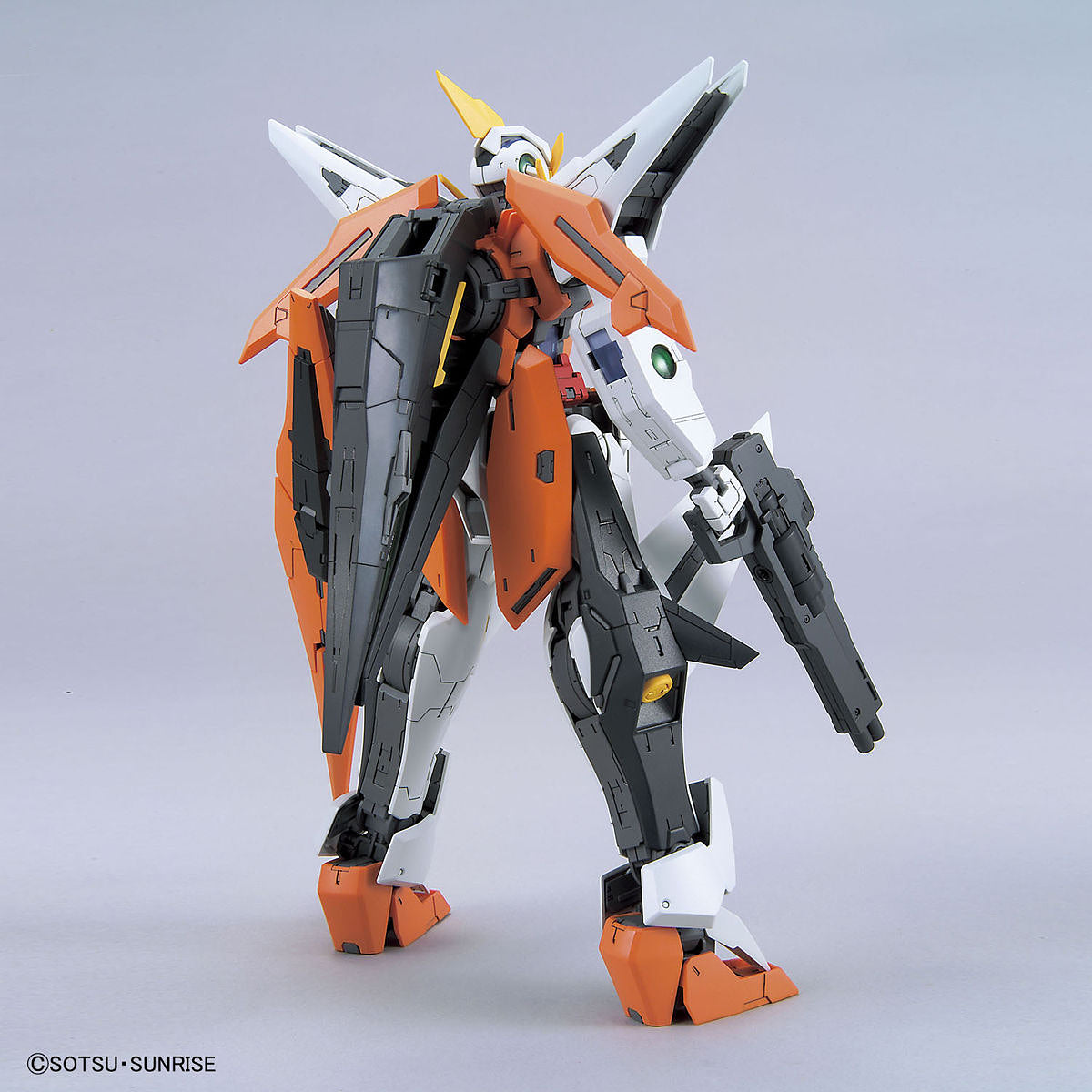 Bandai Master Grade GN-003 Gundam Kyrios