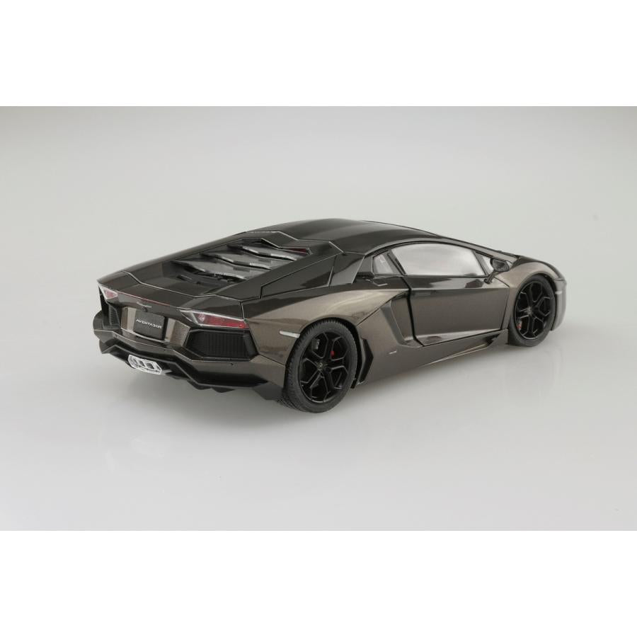 Aoshima 1/24 '11 Lamborghini Aventador LP700-4