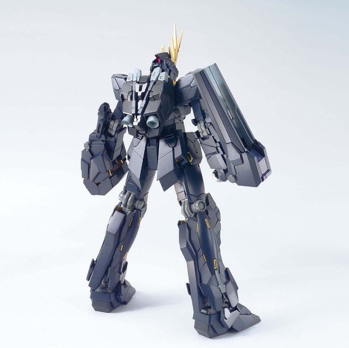 Bandai Master Grade 1/100 RX-0 Unicorn Gundam 02 Banshee