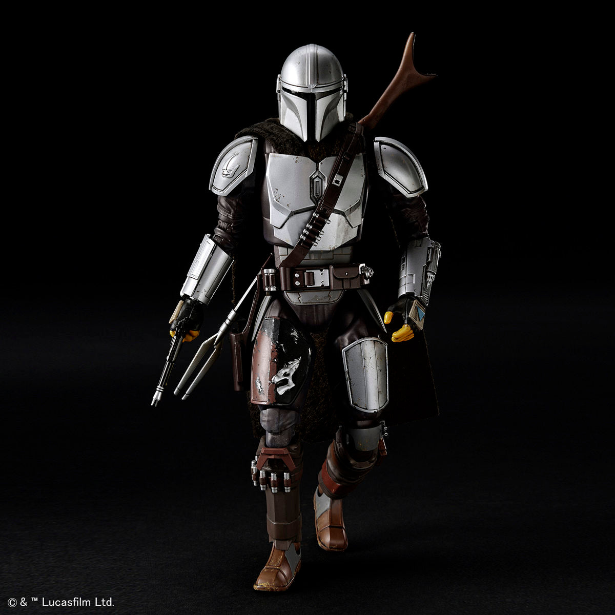 Bandai Star Wars The Mandarorian (Beskar Armor) 01