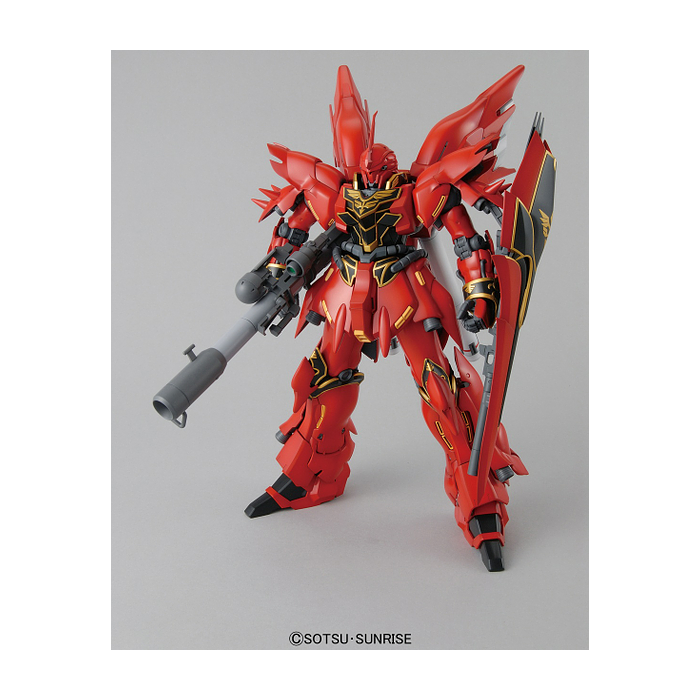 Bandai Master Grade Sinanju 01