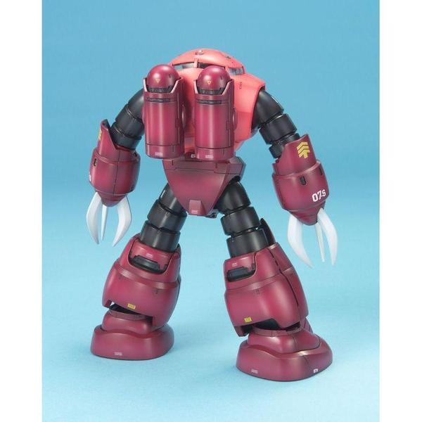 Bandai Master Grade MSM-07 Char's Z'Gok 02