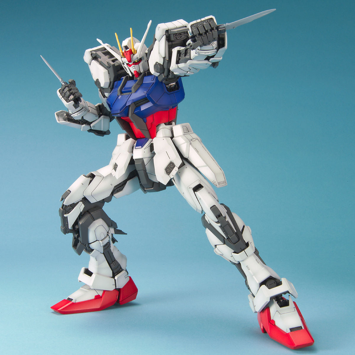 Bandai Perfect Grade 1/60 Strike Gundam