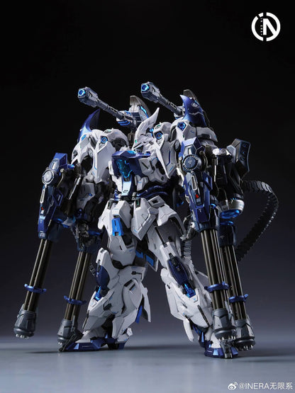 In Era 1/100 Lizard Polar Shark White colour way.