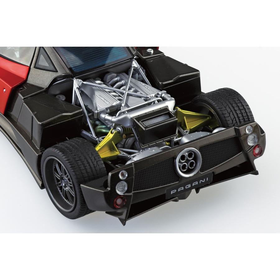 Aoshima 1/24 '05 PAGANI Zonda F