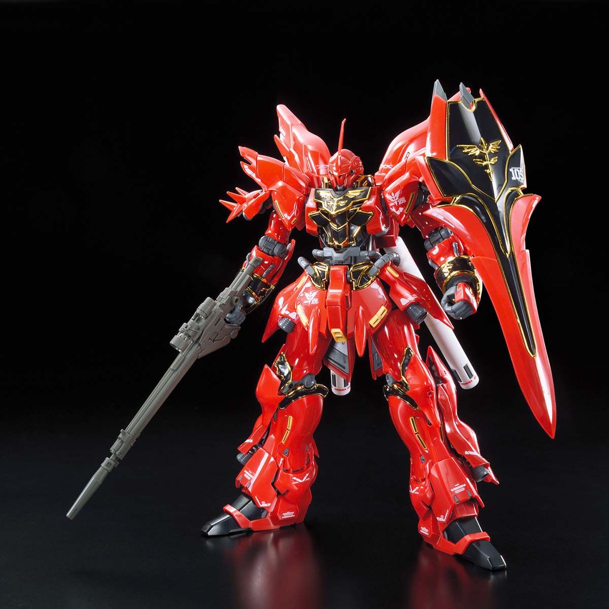 Bandai Real Grade Sinanju 01