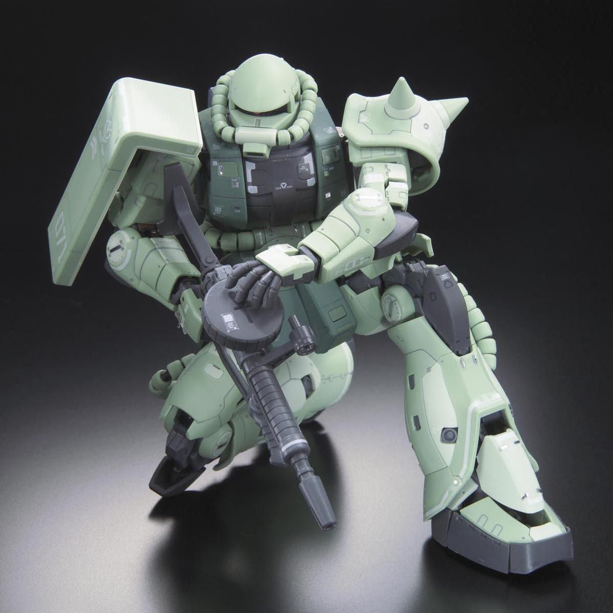 Bandai Real Grade MS-06F Zaku II 03