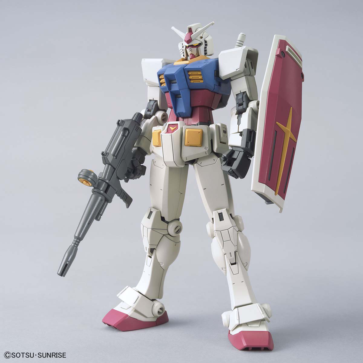 Bandai High Grade RX-78-2 Gundam [Beyond Global] 01