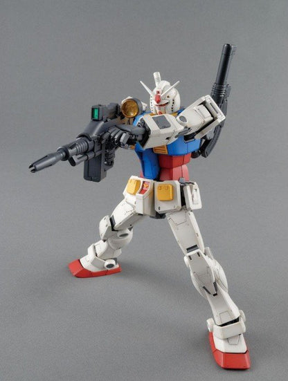 Bandai Master Grade 1/100 RX-78 02 Gundam (Gundam The Origin)