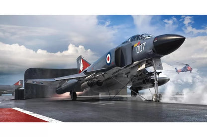 Airfix McDonnell Douglas FG.1 Phantom 01